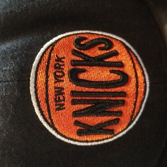 NEW YORK KNICKS HAT, YOUTH - Picture 2 of 5